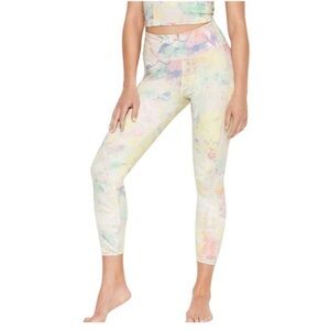 Victoria's Secret Tie-Dye Leggings essential cute gym workout rainbow pastel 6